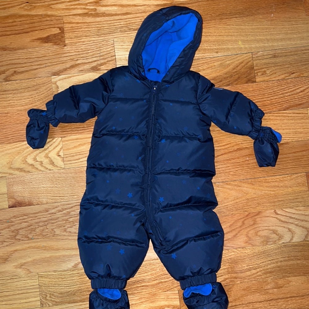 Baby Gap boys 0-6 month bunting suit